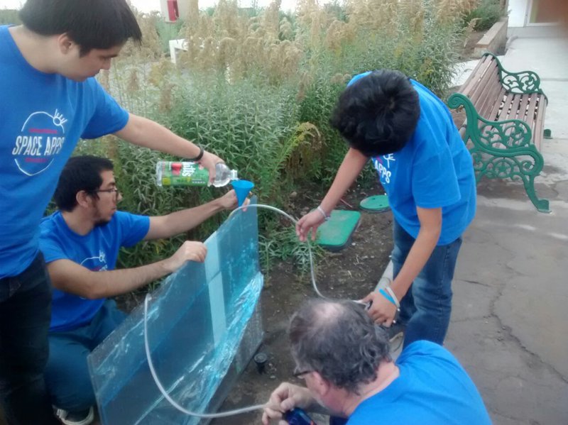 The team working on the experimental prototype